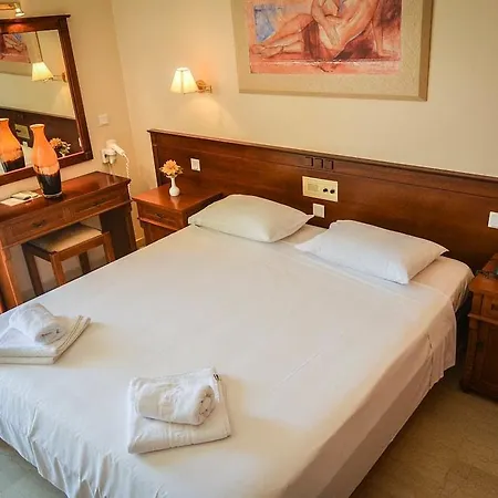 Hotel La Calma Dassia (Corfu)