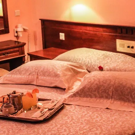 La Calma Hotel 2*