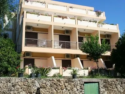 La Calma 2* Dassia (Corfu)